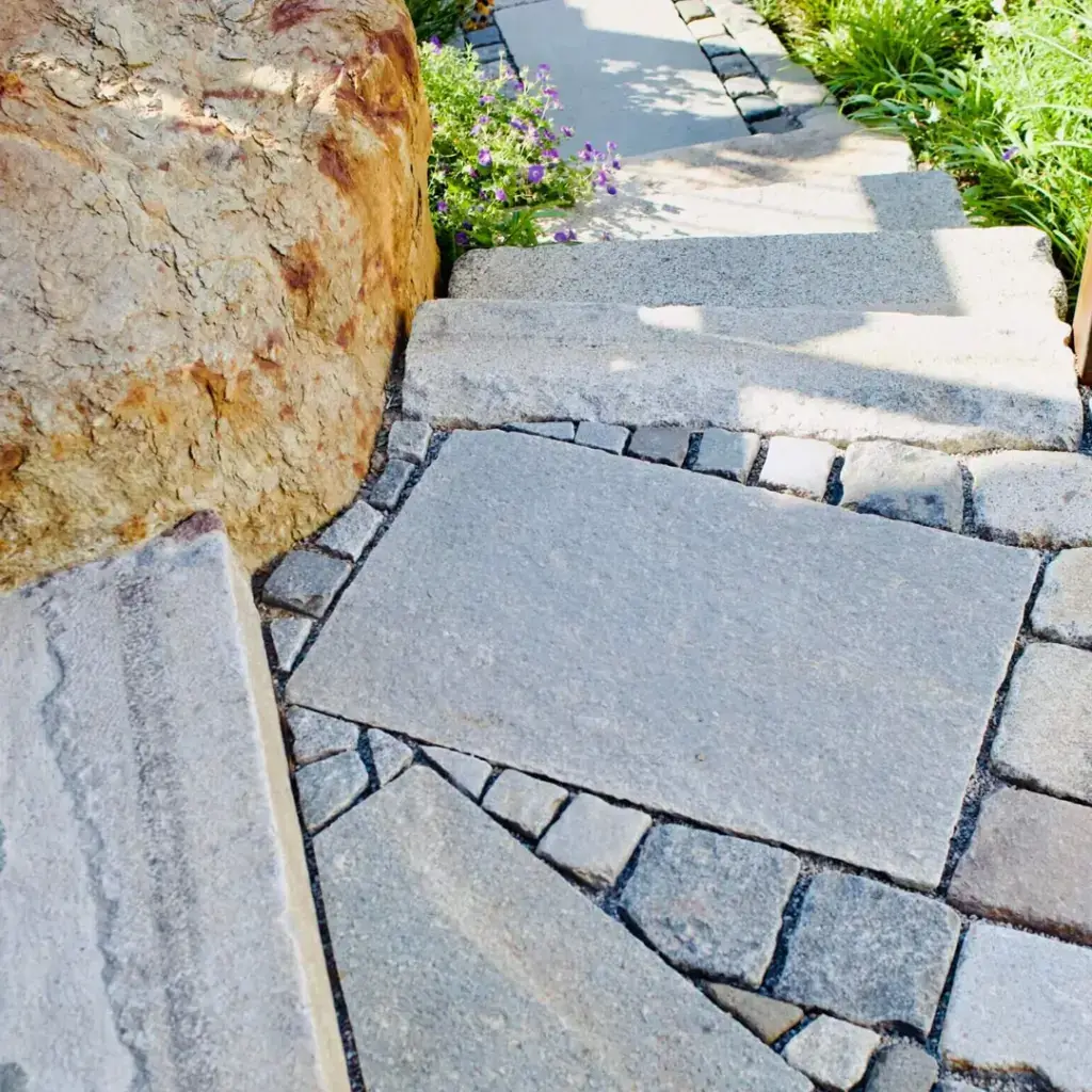 Landschaftsgärtner Rosenheim: Naturnahe Gartengestaltung mit ganzheitlicher Planung